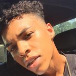 Traywilliamz - snapchat username
