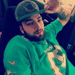 Zackjames898 - snapchat username