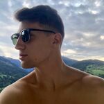 Chris1819 - snapchat username
