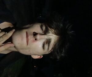 Profile Zay