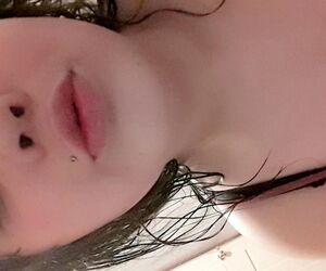 Itz_mollybitch