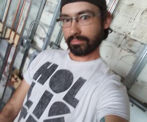 Silverstud29