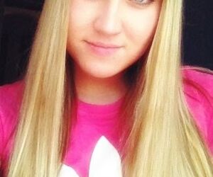Anna_Top1