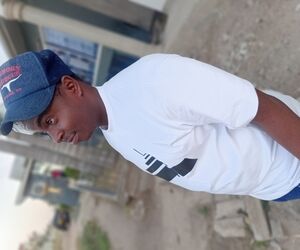 Profile MR OFFICIALLY
