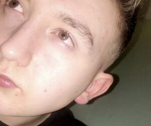 Aaron18