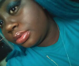 Chelle.L