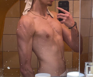 Profile zdenko varic
