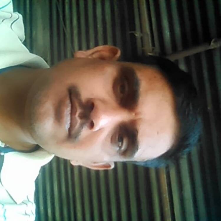 Foto de perfil de Ravinder Kumar