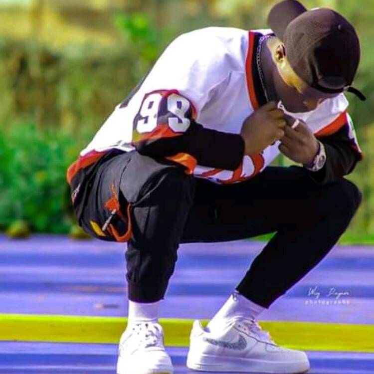 Foto de perfil de JuniorRwanda