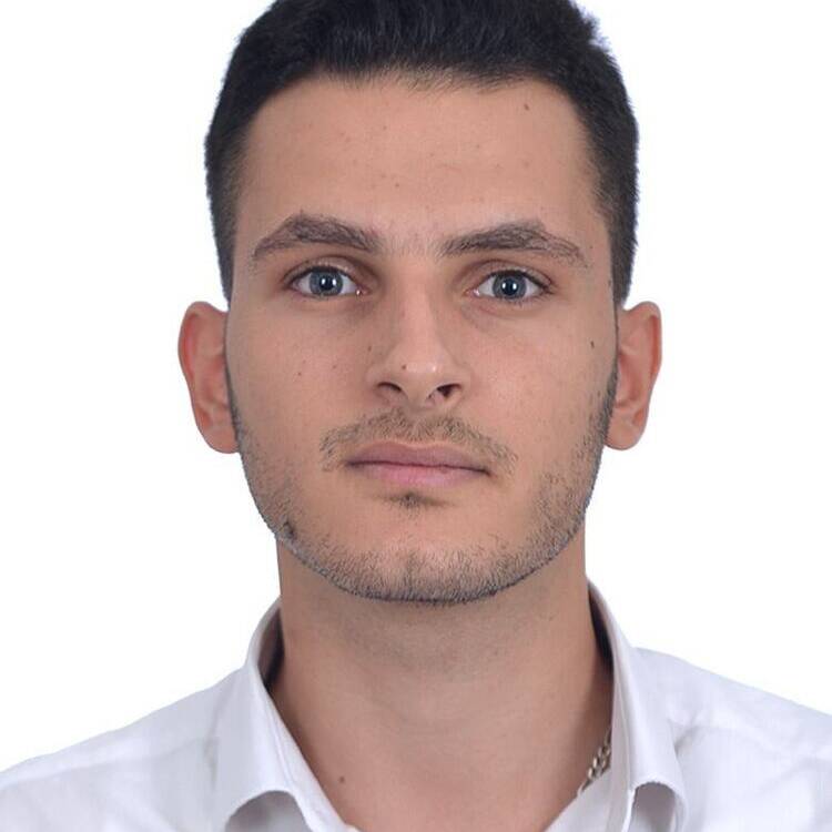 Foto de perfil de Akram