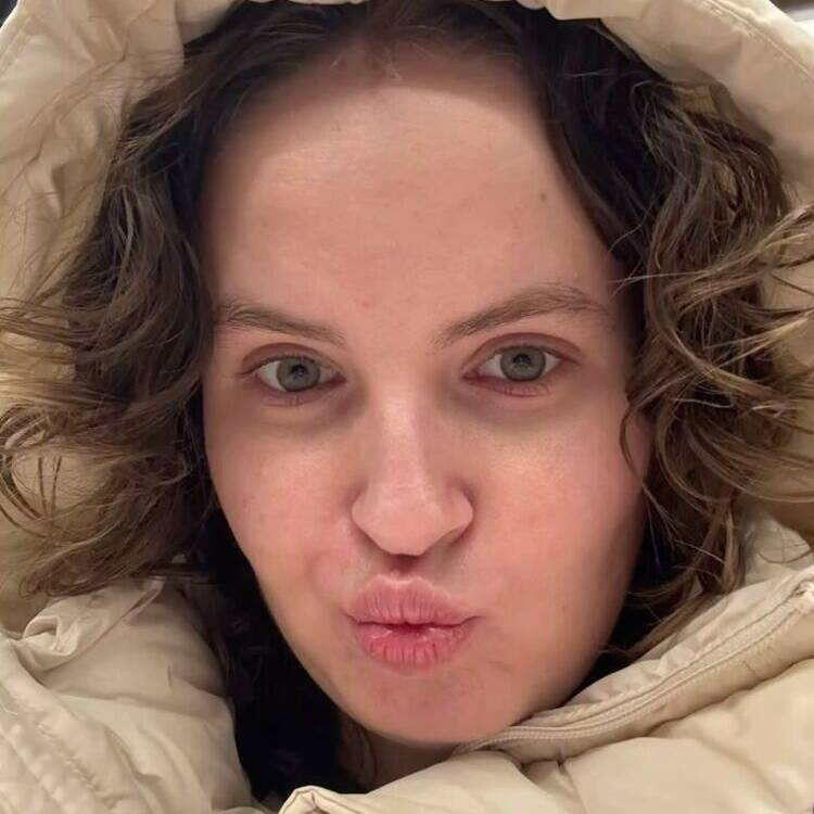 Foto de perfil de Allysandra Bleemel