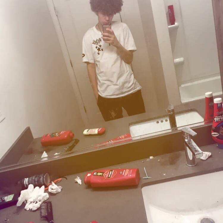 Foto de perfil de Tayvon