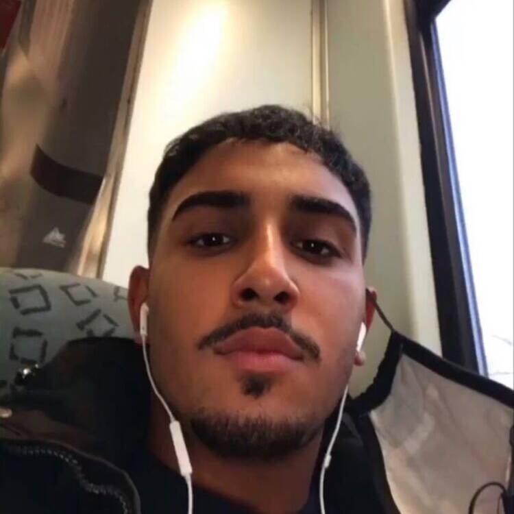 Foto de perfil de Aymen