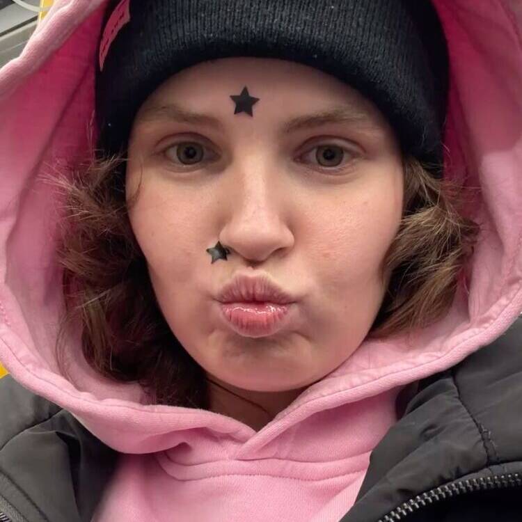 Foto de perfil de Allysandra Bleemel
